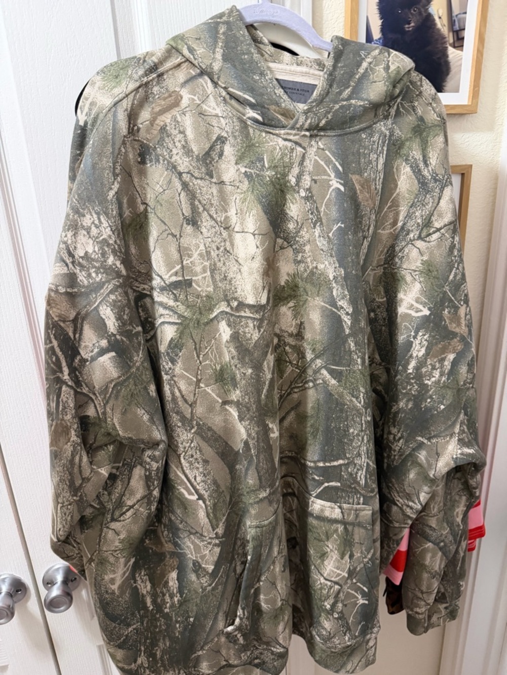 [SOLD] Abercrombie - Essential Popover Hoodie in Olive Camo